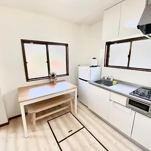 東京一哥 赤羽 包棟 6房 直達 池袋7分 上野10分 新宿13分 東京15分 渋谷18分 機場接送 可住16人 , 東京都 日本